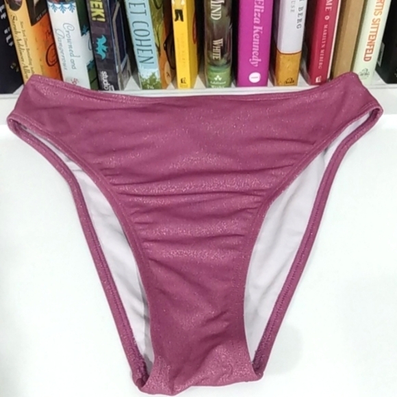 CUPSHE PLUM LUMINSCENT TWISTED WRAP FRONT & HIGH WAIST BIKINI SET SIZE SMALL NWT - Picture 7 of 8